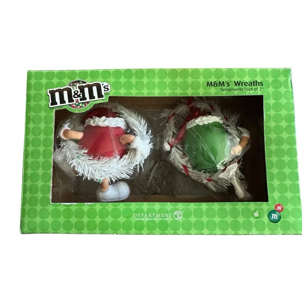 2007 M&M's Christmas Wreath Ornament‎ Department 56 - Green and Red